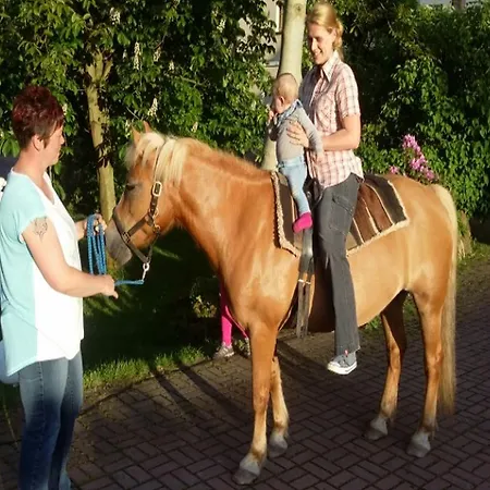 Reiterhof Aumuehle * 오베라울라